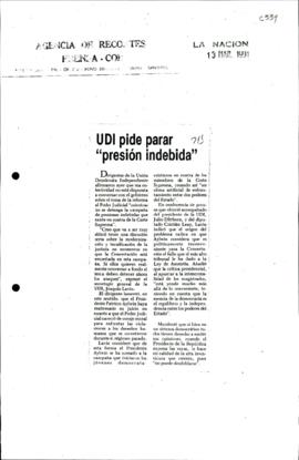 Prensa en La Nación. UDI pide parar "presión indebida"